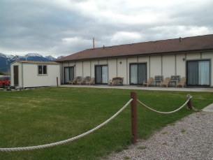 back patios Flathead Lake Inn