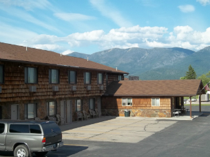 Side View Flathead Lake Inn